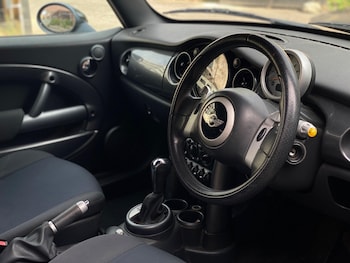 Used MINI Convertible 2008 for sale - 78561030: Photo