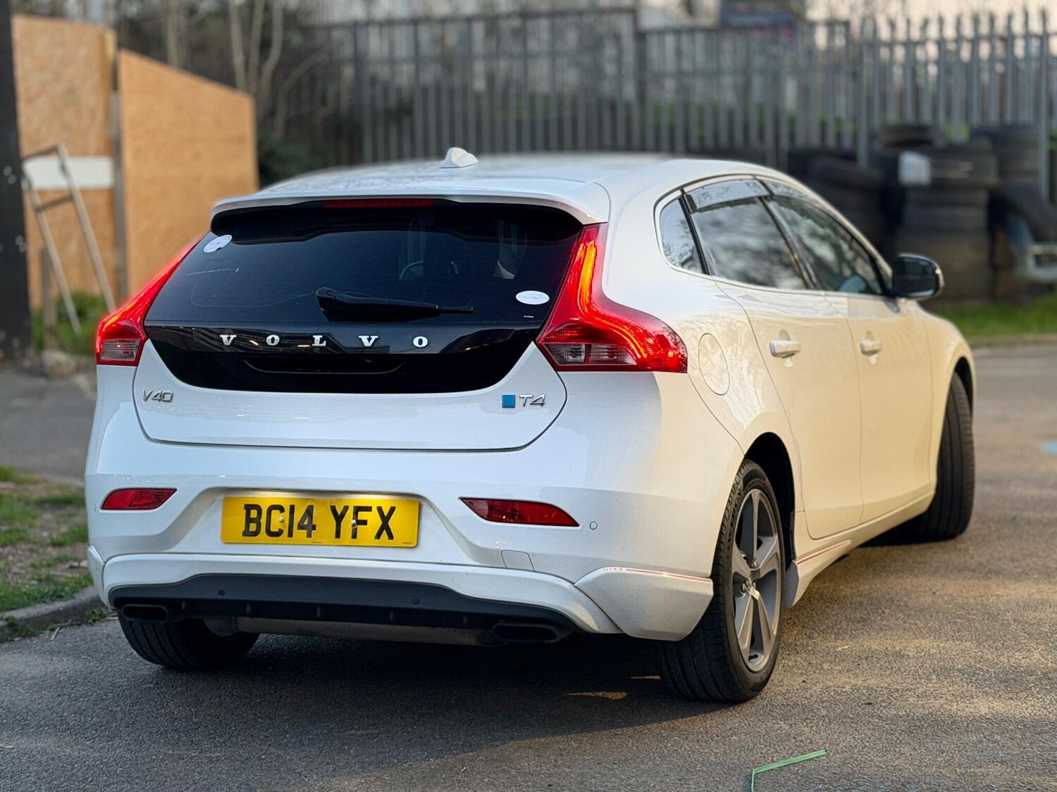 Used Volvo V40 2025 for sale - 78175915: Photo 11