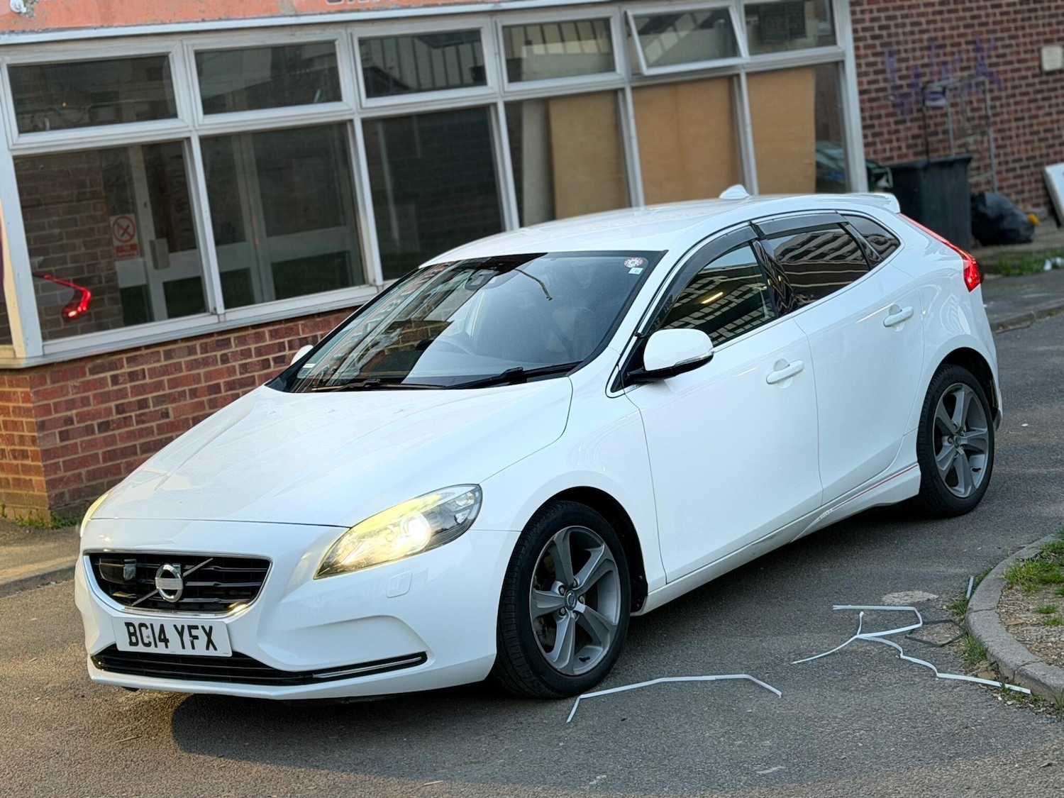 Used Volvo V40 2025 for sale - 78175915: Photo 15