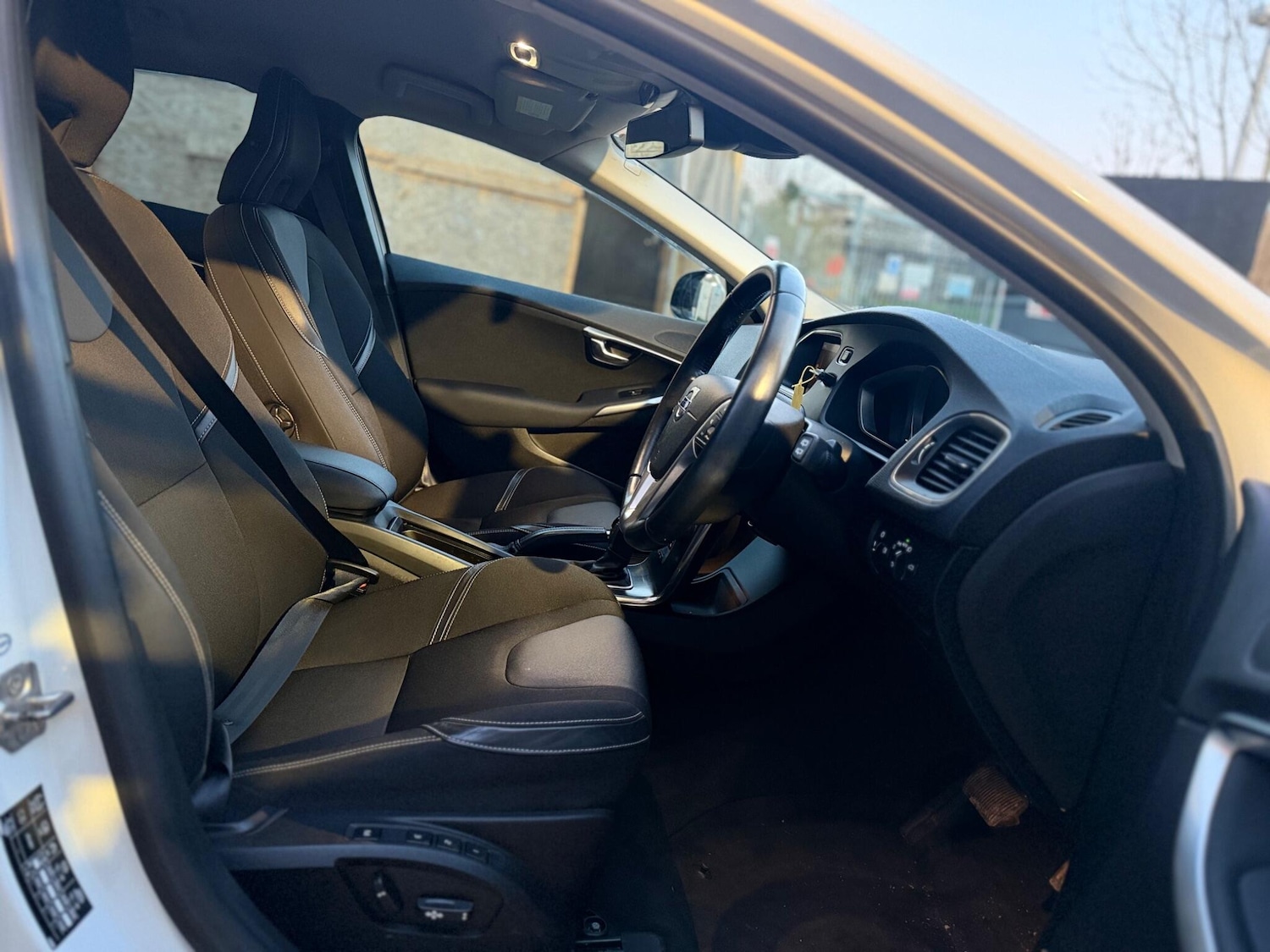 Used Volvo V40 2025 for sale - 78175915: Photo 22