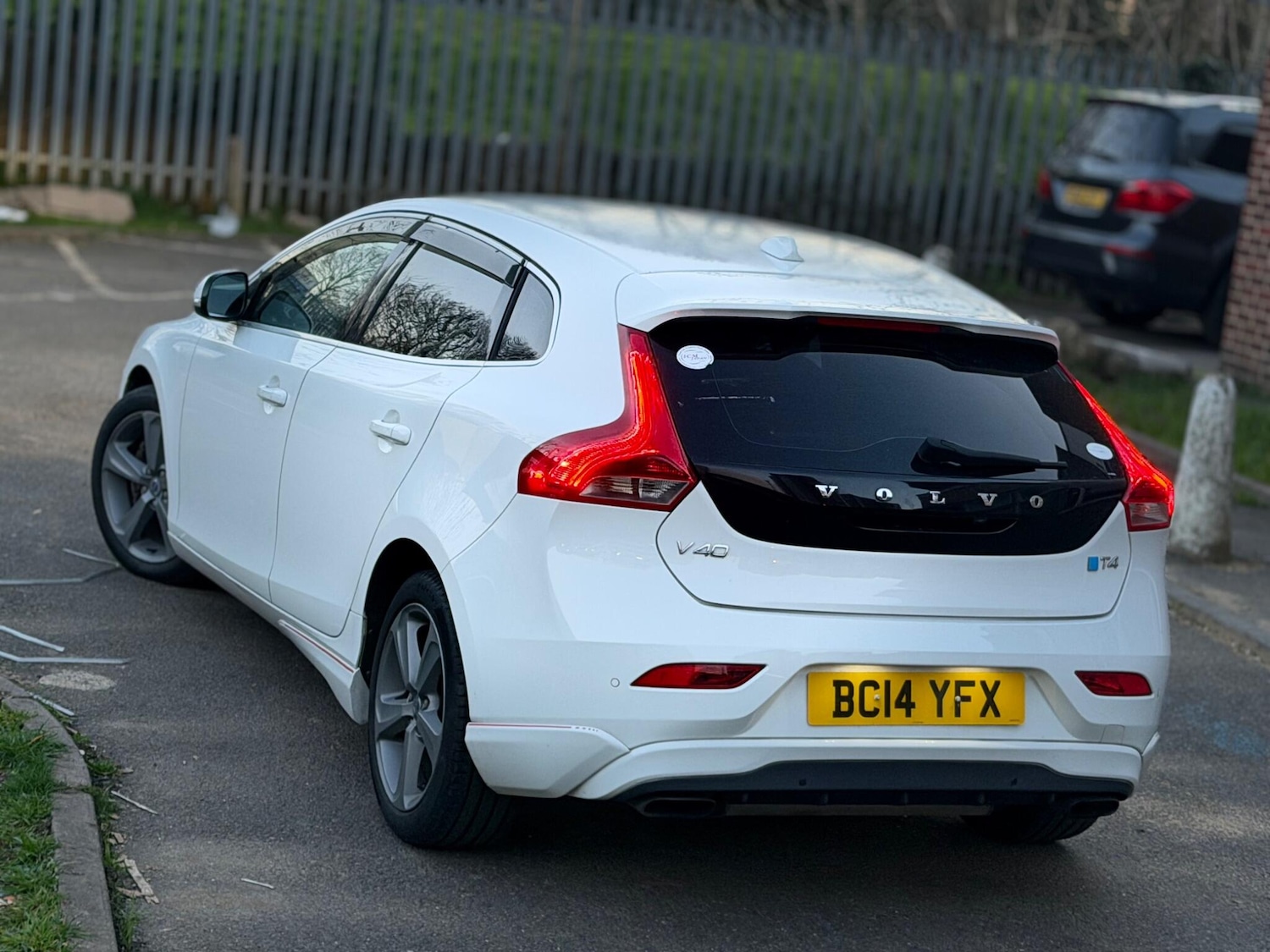 Used Volvo V40 2025 for sale - 78175915: Photo 6