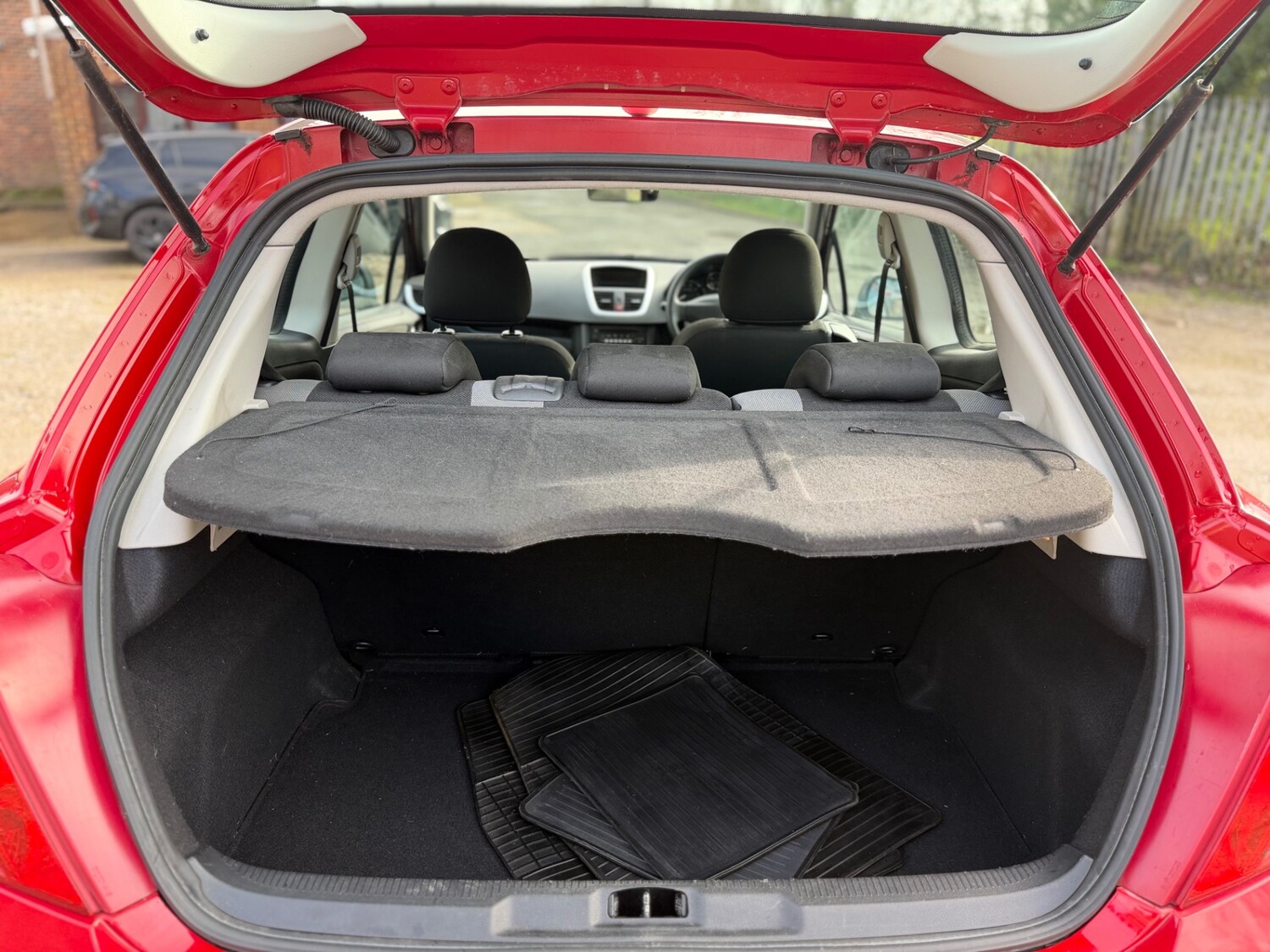 Used Peugeot 207 2009 for sale - 77545558: Photo 20