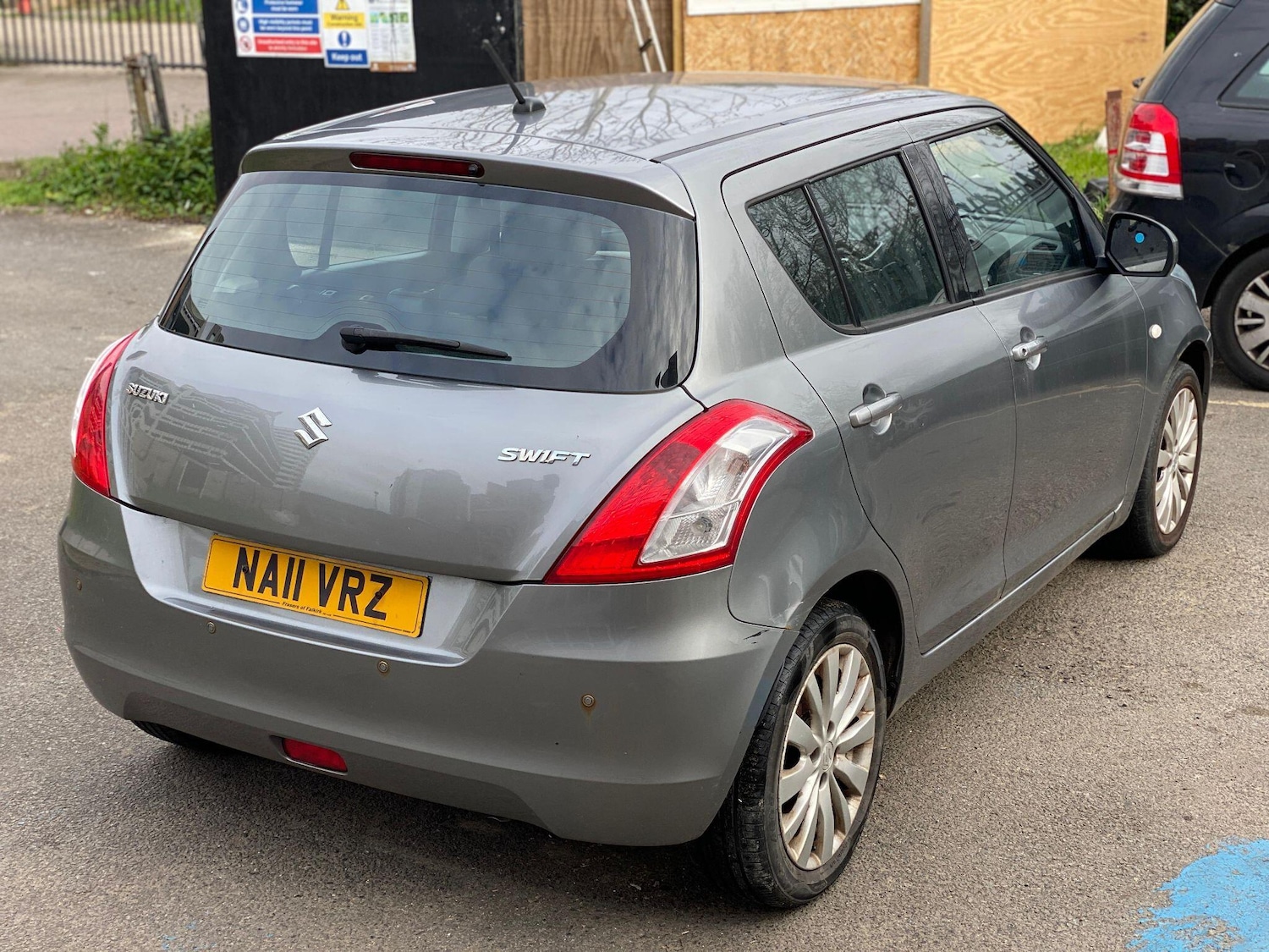 Used Suzuki Swift 2011 for sale - 78204122: Photo 12