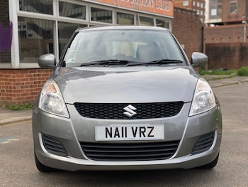 Used Suzuki Swift 2011 for sale - 78204122: Photo