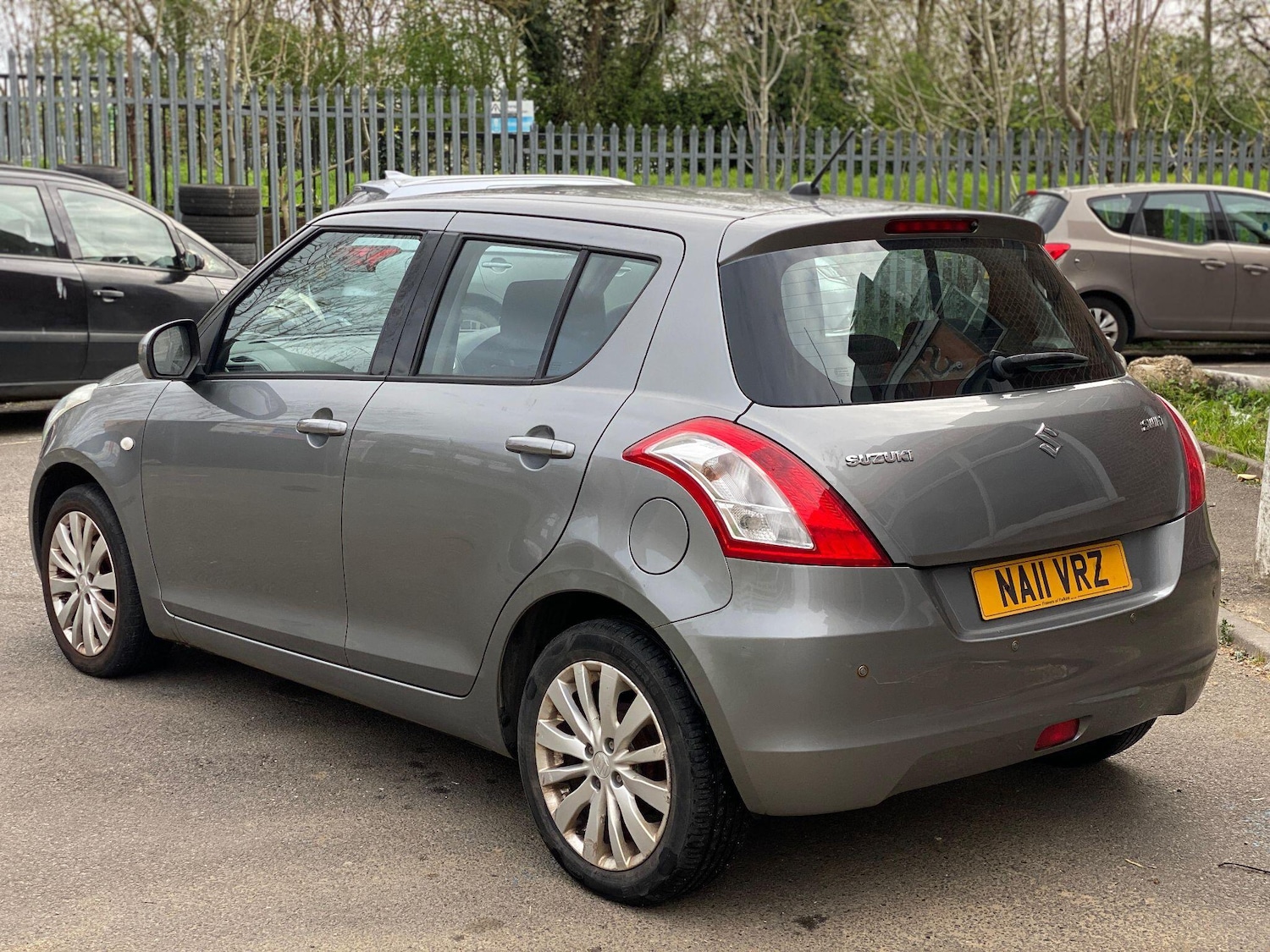 Used Suzuki Swift 2011 for sale - 78204122: Photo 7
