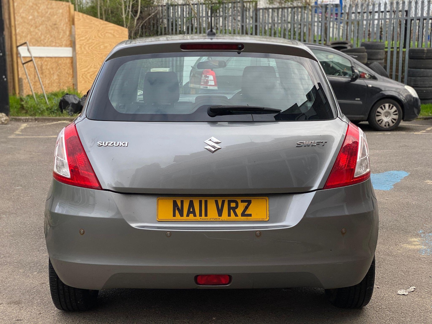 Used Suzuki Swift 2011 for sale - 78204122: Photo 8