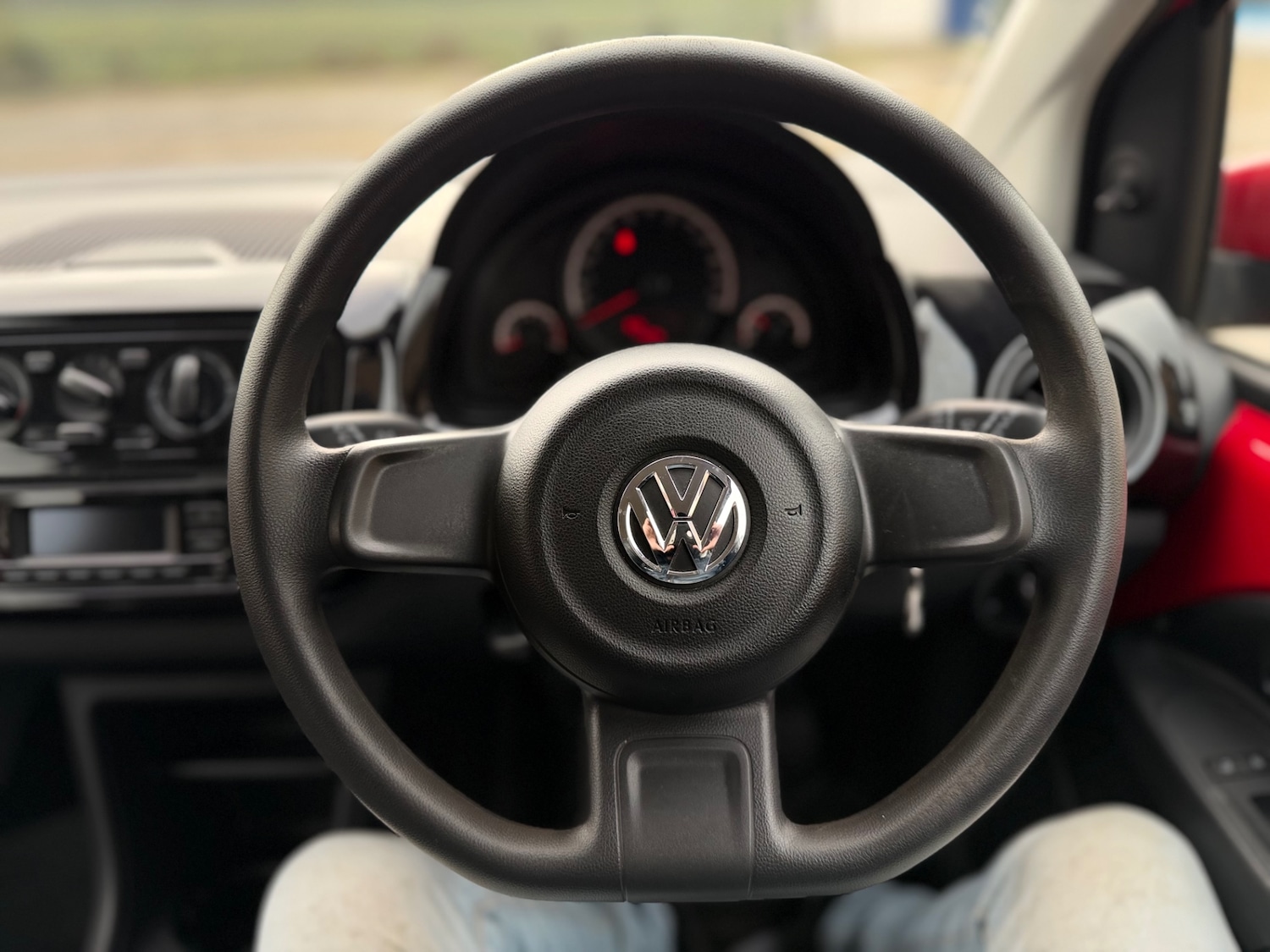 Used Volkswagen up! 2013 for sale - 77578164: Photo 27