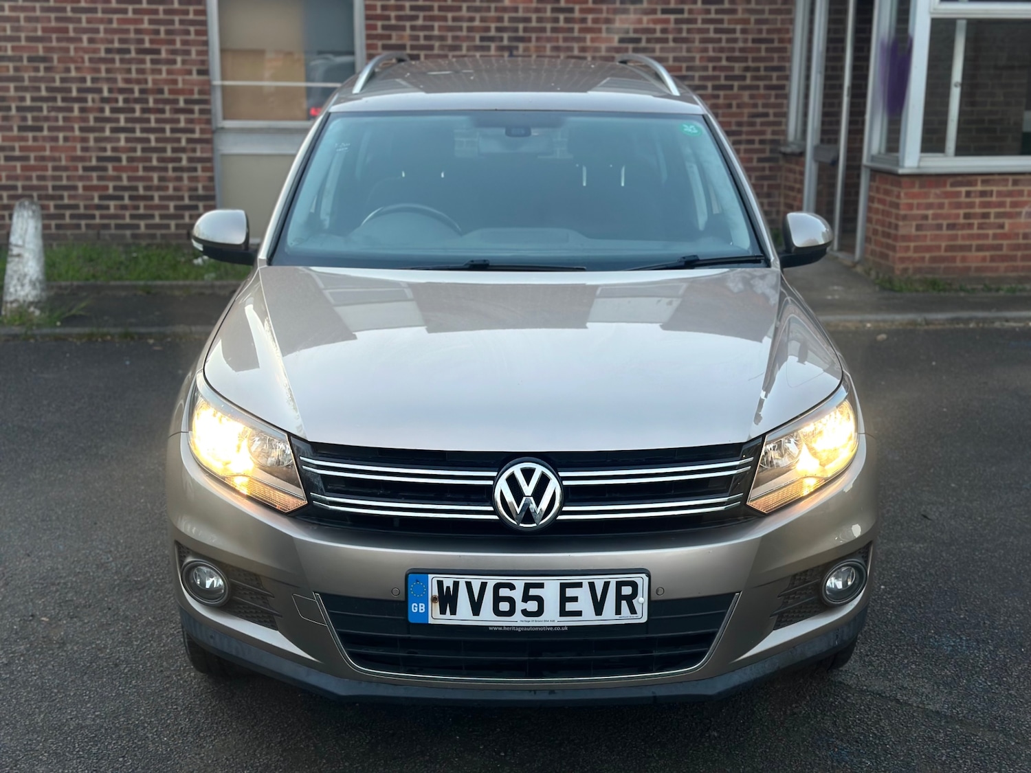 Used Volkswagen Tiguan 2015 for sale - 78061086: Photo 4