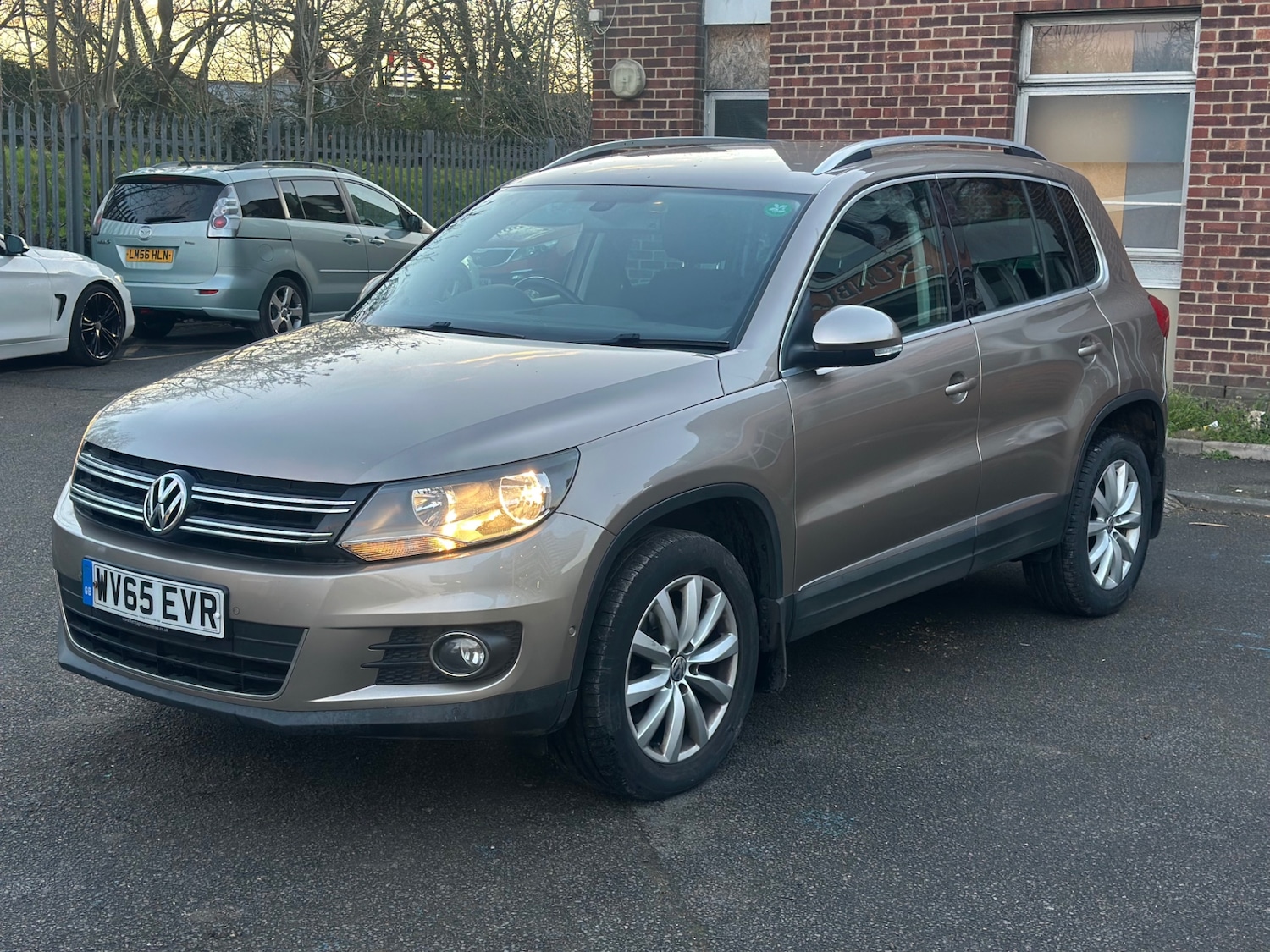 Used Volkswagen Tiguan 2015 for sale - 78061086: Photo 5