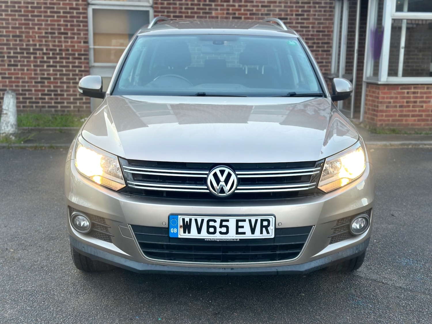 Used Volkswagen Tiguan 2015 for sale - 78061086: Photo 6