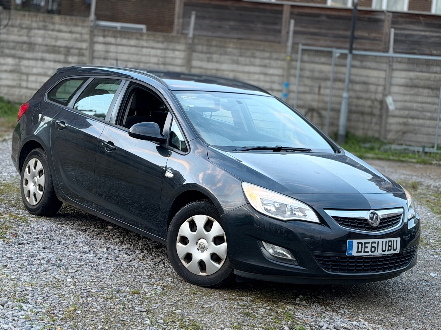 Used Vauxhall Astra 2011 for sale - 77578190: Photo 5