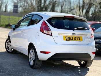 Used Ford Fiesta 2013 for sale - 77802859: Photo