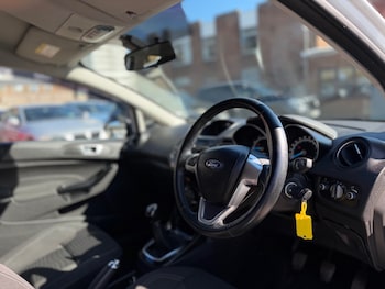 Used Ford Fiesta 2013 for sale - 77802859: Photo