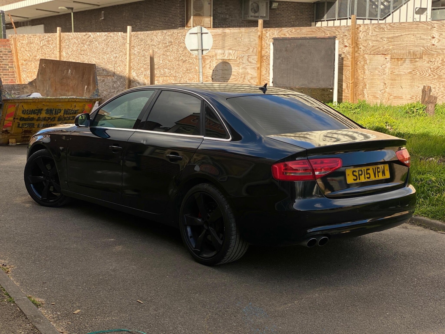 Used Audi A4 2015 for sale - 78175899: Photo 2