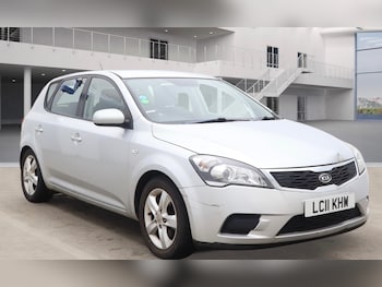 Used Kia Ceed 2011 for sale - 77763068: Photo