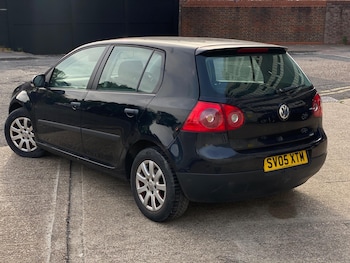 Used Volkswagen Golf 2005 for sale - 78763084: Photo