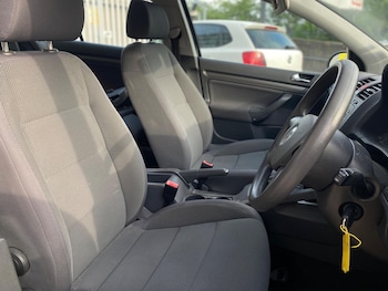 Used Volkswagen Golf 2005 for sale - 78763084: Photo