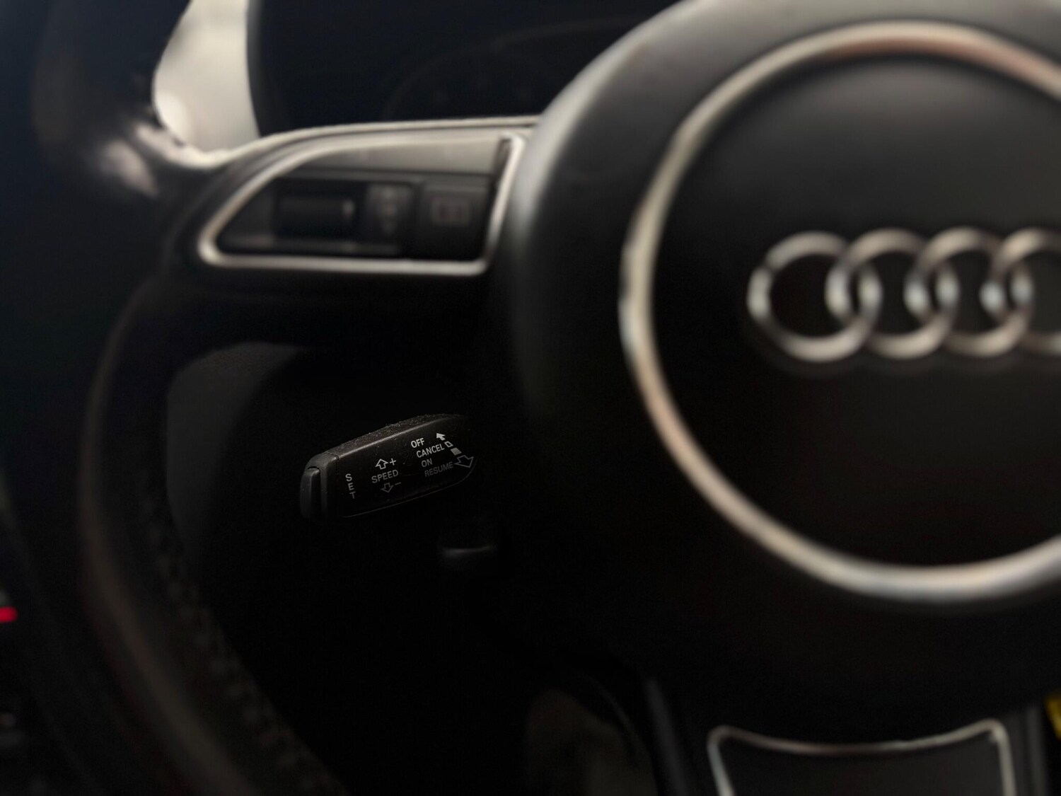 Used Audi A1 2011 for sale - 78175875: Photo 32