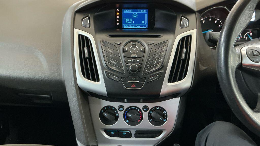 Used Ford Focus 2011 for sale - 78175868: Photo 11