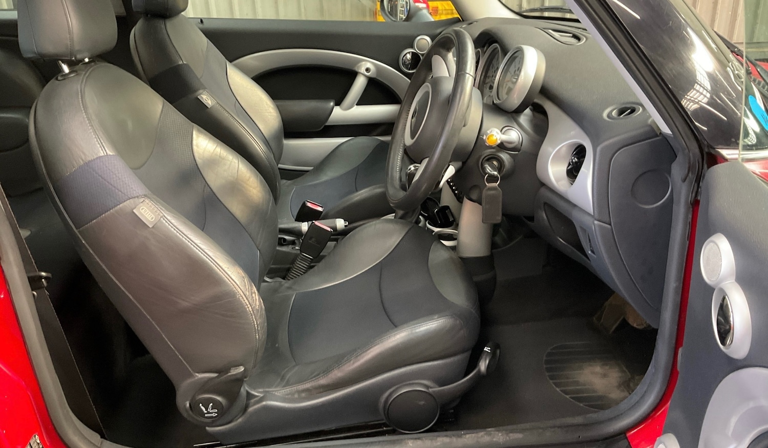 Used MINI Hatch 2005 for sale - 77802885: Photo 3