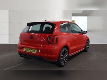 Used Volkswagen Polo 2015 for sale - 78601337: Photo