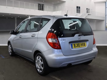 Used Mercedes-Benz A-Class 2010 for sale - 77760632: Photo
