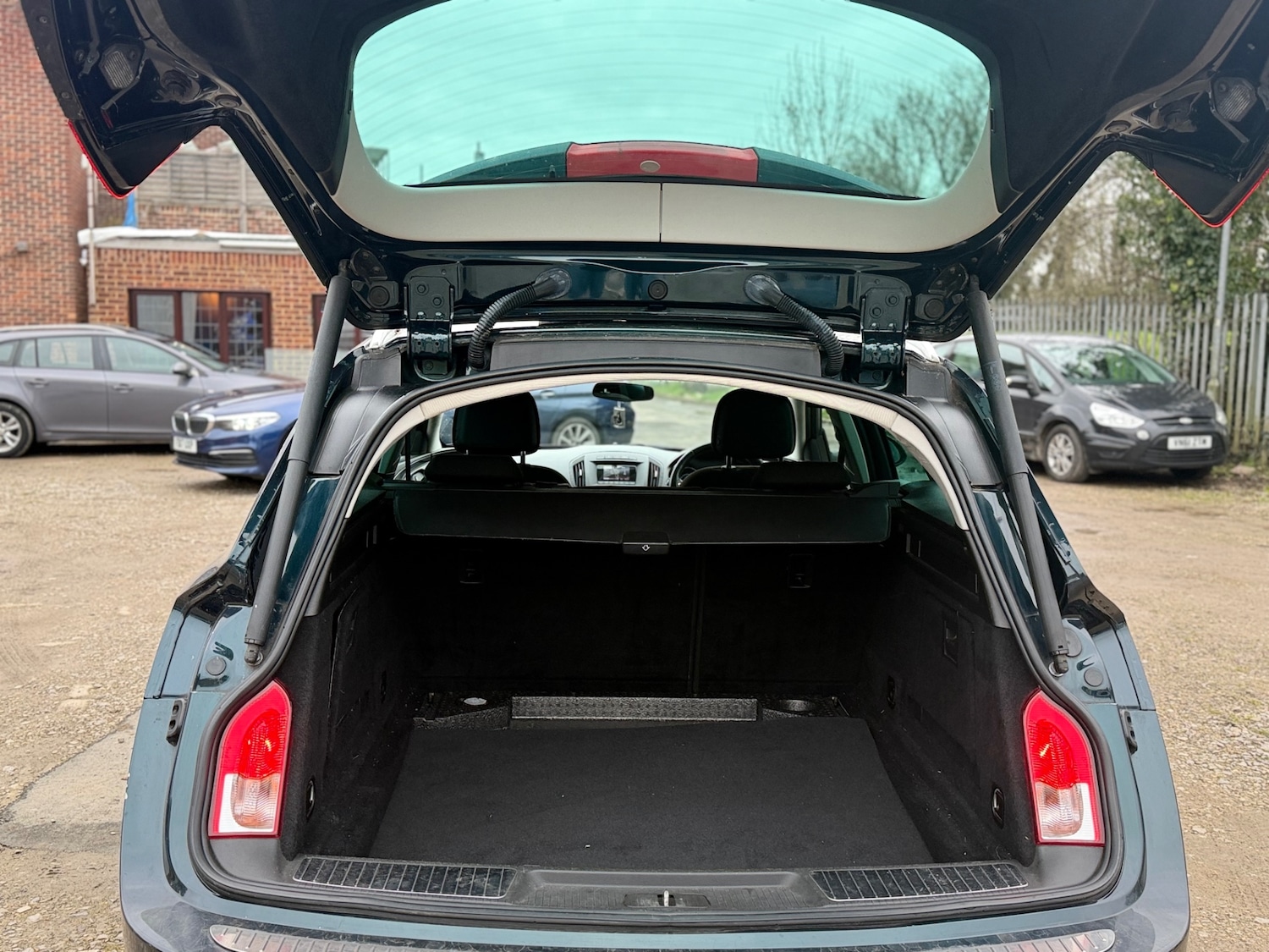 Used Vauxhall Insignia 2016 for sale - 77640313: Photo 23