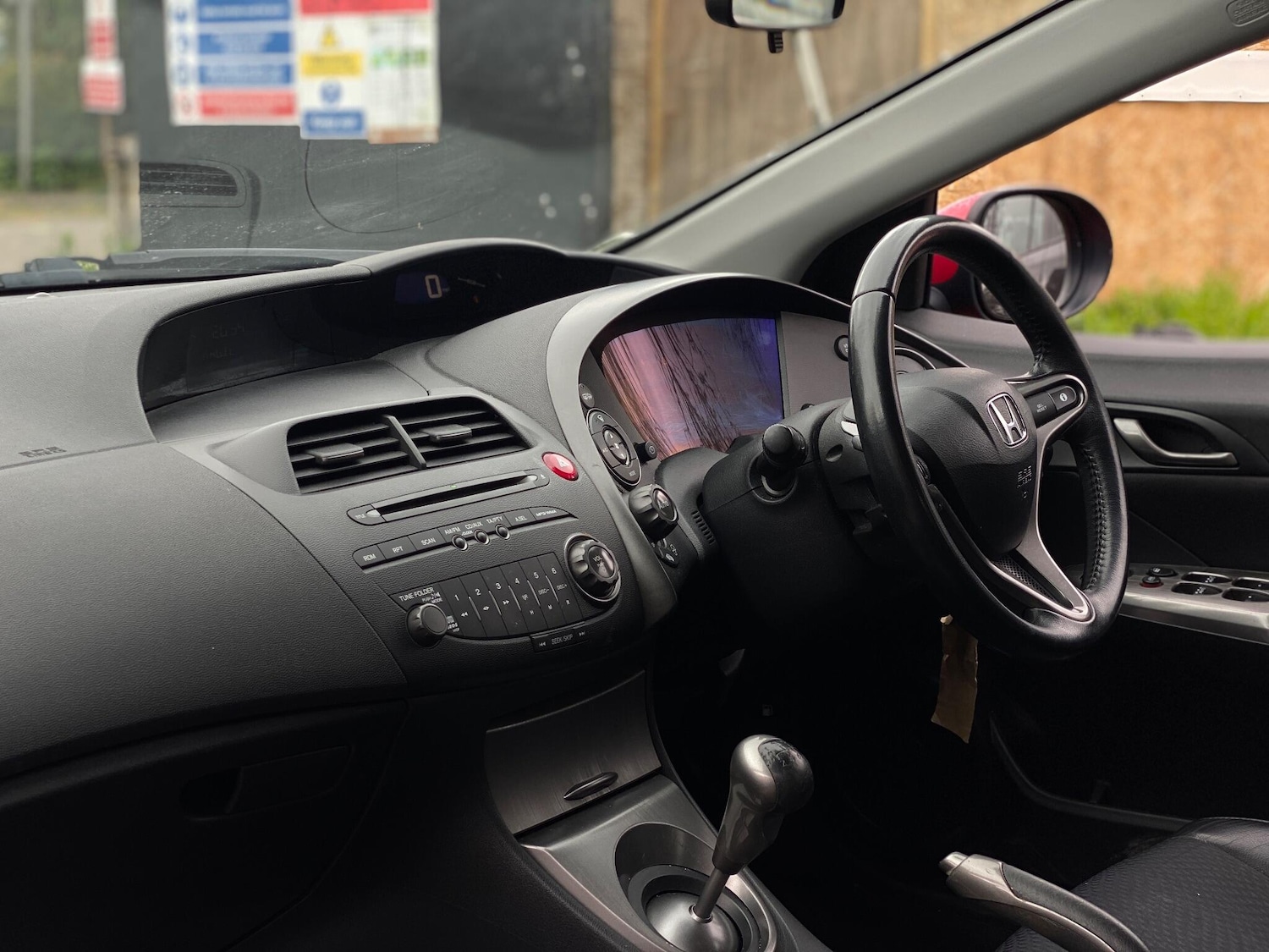 Used Honda Civic 2010 for sale - 78175894: Photo 14