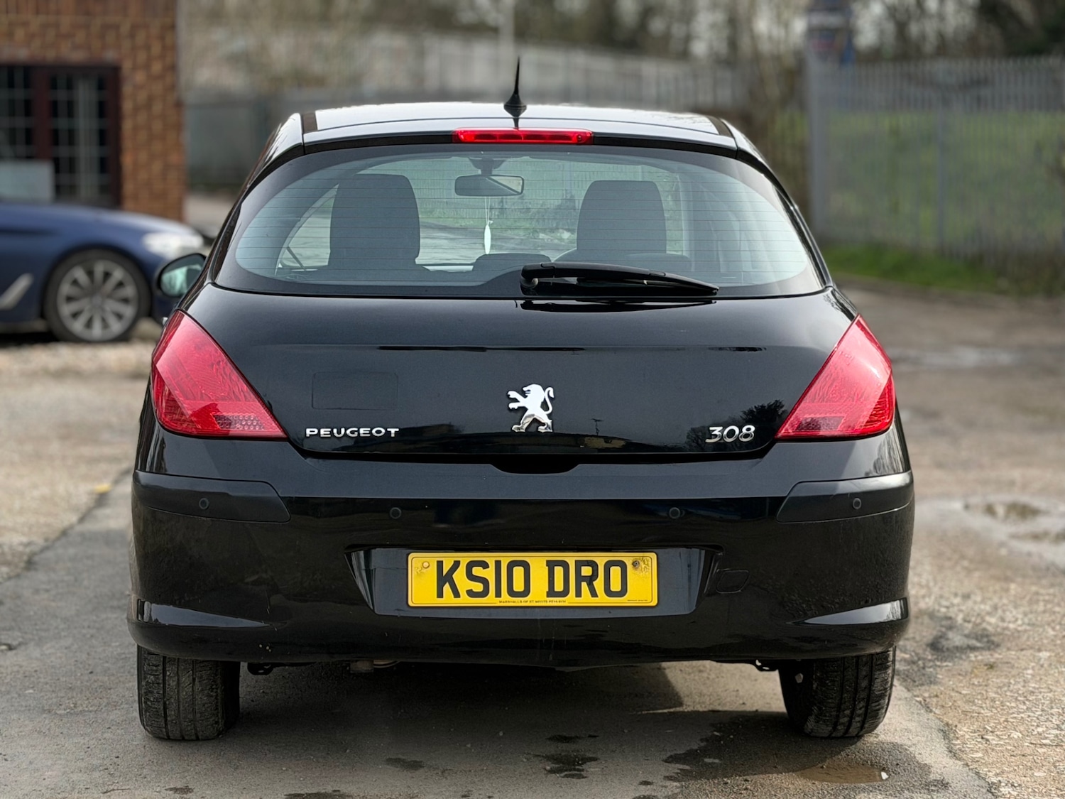 Used Peugeot 308 2010 for sale - 77589968: Photo 14