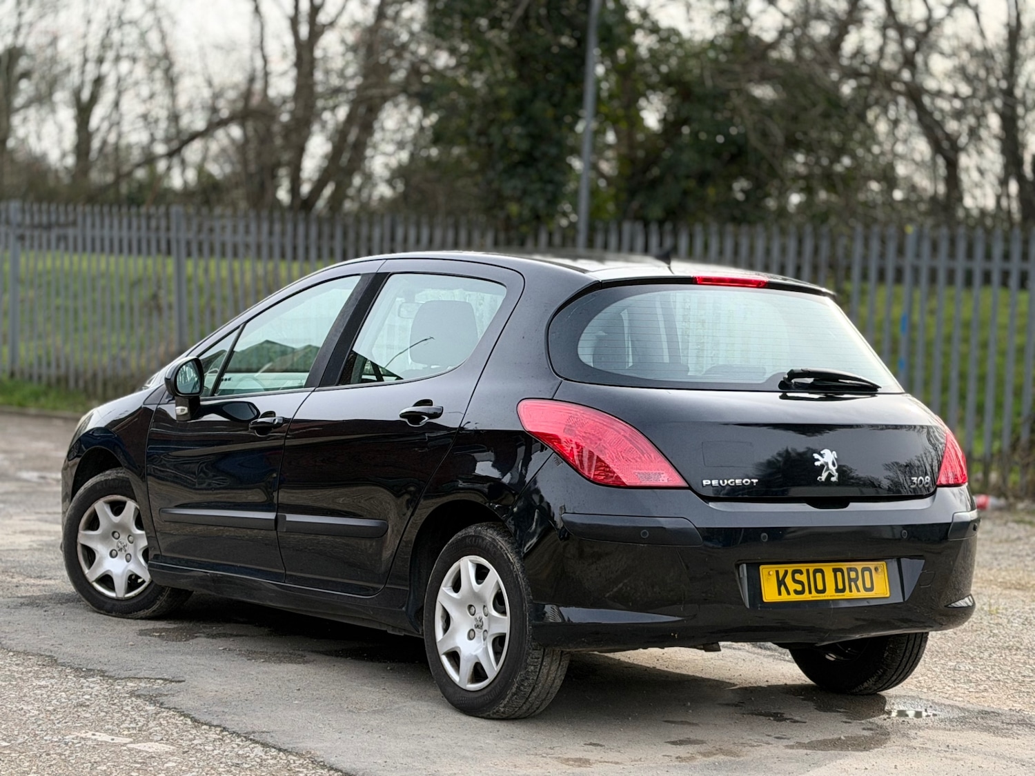 Used Peugeot 308 2010 for sale - 77589968: Photo 2