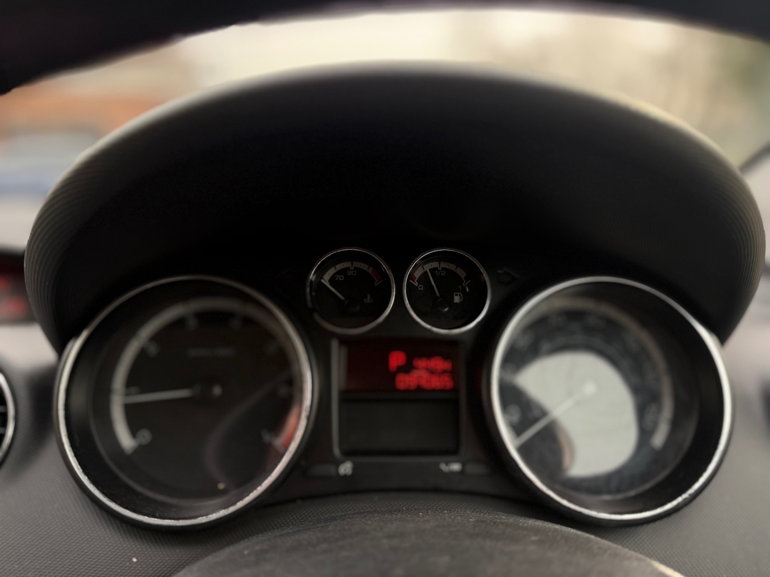 Used Peugeot 308 2010 for sale - 77589968: Photo 27