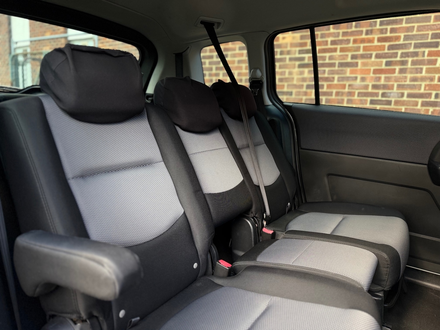 Used Mazda Mazda5 2007 for sale - 77831812: Photo 26