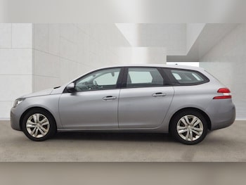 Used Peugeot 308 SW 2017 for sale - 79304020: Photo