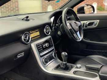 Used Mercedes-Benz SLK 2011 for sale - 78204044: Photo