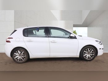 Used Peugeot 308 2017 for sale - 79012744: Photo