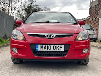 Used Hyundai i30 2010 for sale - 77802865: Photo
