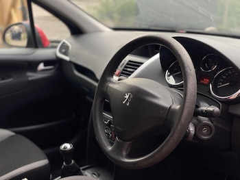 Used Peugeot 207 2009 for sale - 78600619: Photo