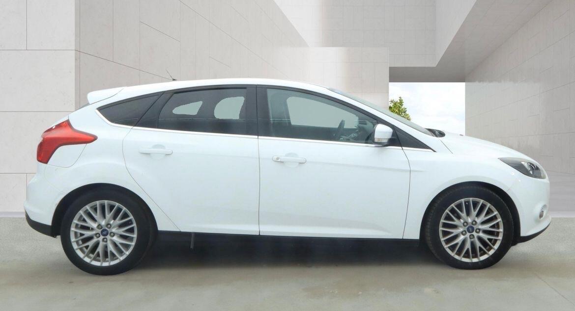 Used Ford Focus 2013 for sale - 78175903: Photo 4