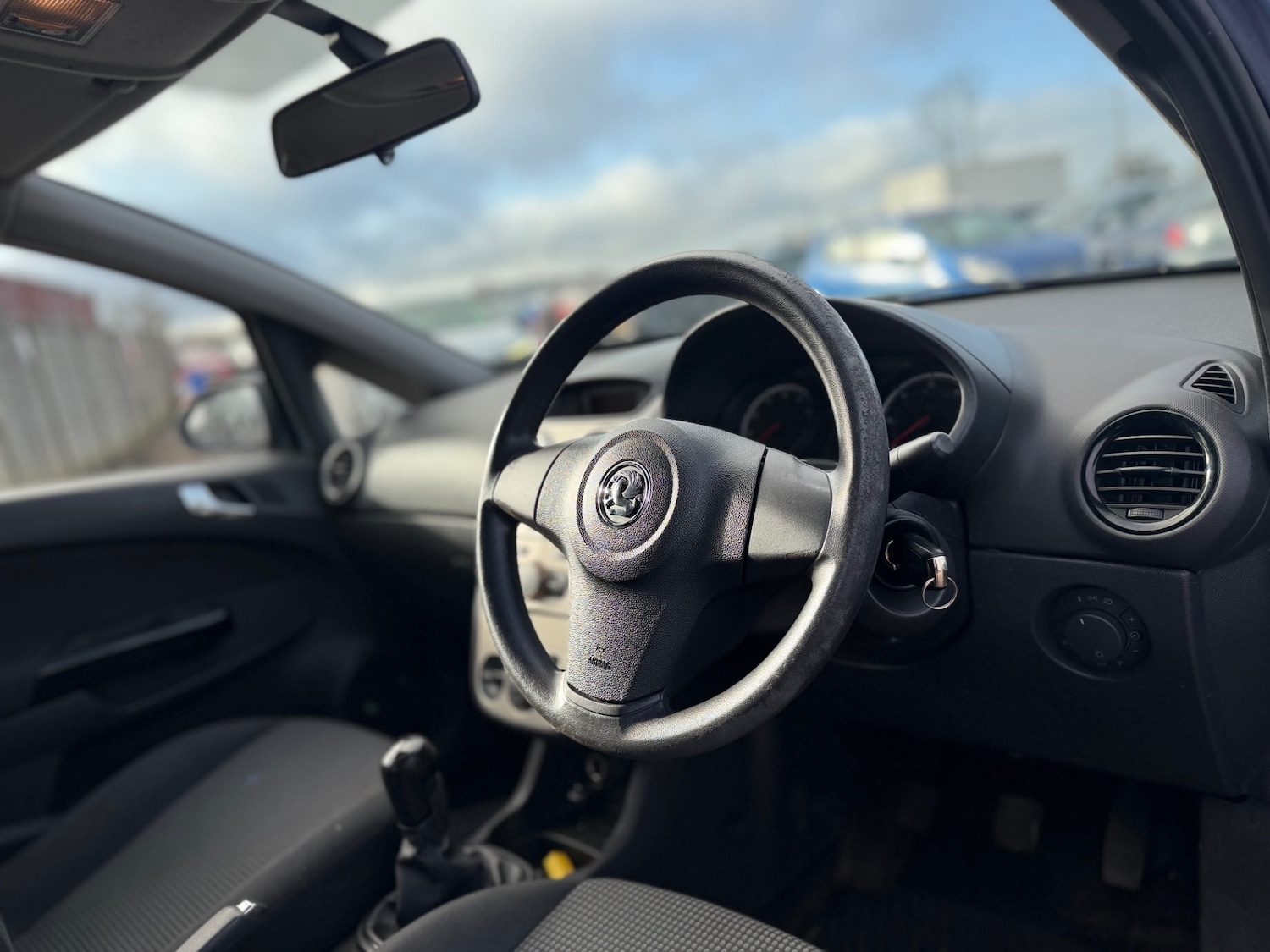 Used Vauxhall Corsa 2008 for sale - 77578220: Photo 3