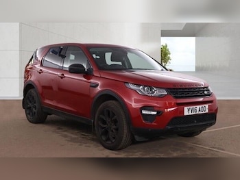 Used Land Rover Discovery Sport 2016 for sale - 79049514: Photo
