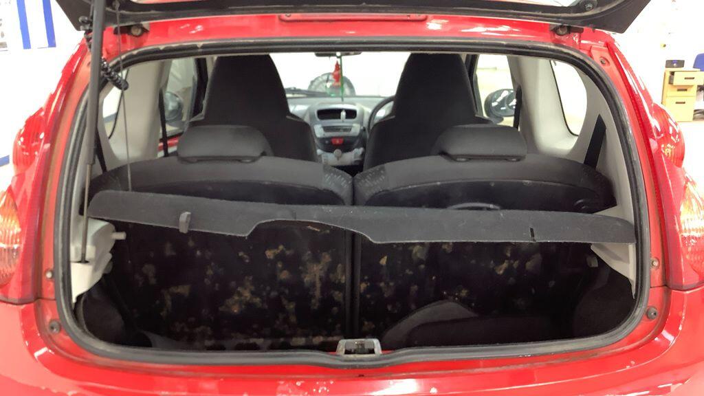 Used Peugeot 107 2010 for sale - 78175909: Photo 7