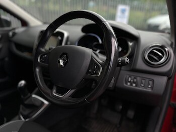 Used Renault Clio 2016 for sale - 78600744: Photo