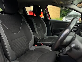 Used Renault Clio 2016 for sale - 78600744: Photo