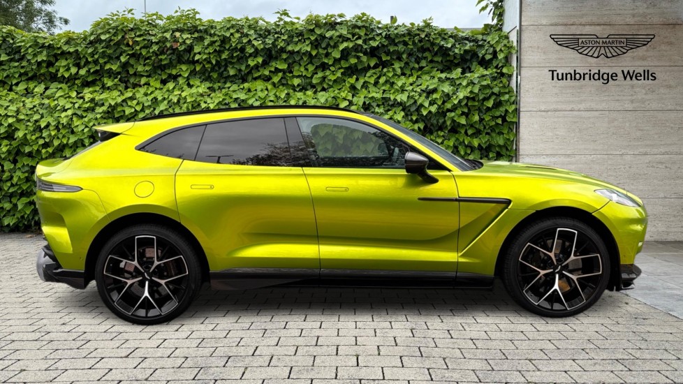 Used Aston Martin DBX 2024 for sale - 76067118: Photo 16