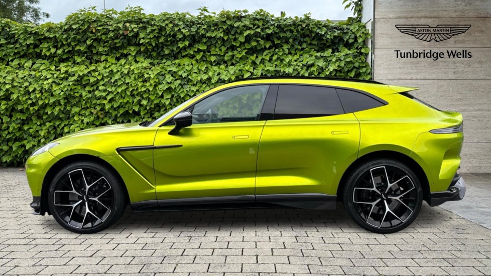 Used Aston Martin DBX 2024 for sale - 76067118: Photo 17