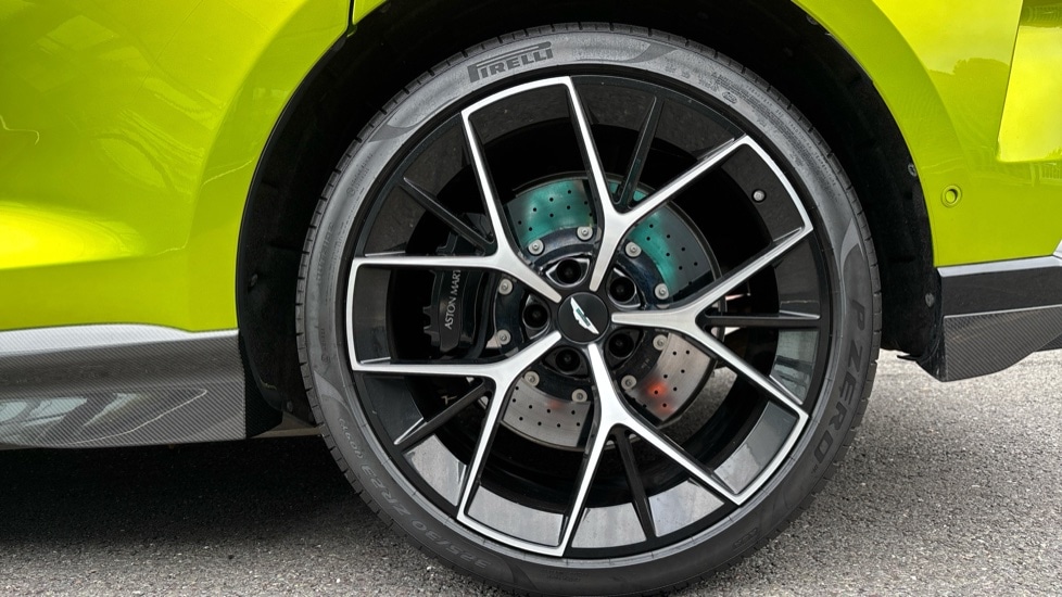 Used Aston Martin DBX 2024 for sale - 76067118: Photo 23