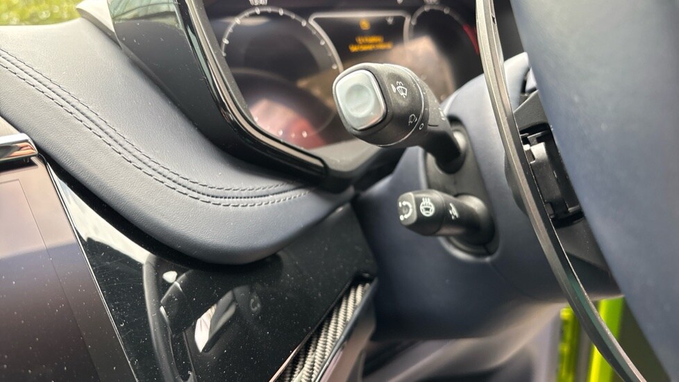 Used Aston Martin DBX 2024 for sale - 76067118: Photo 29