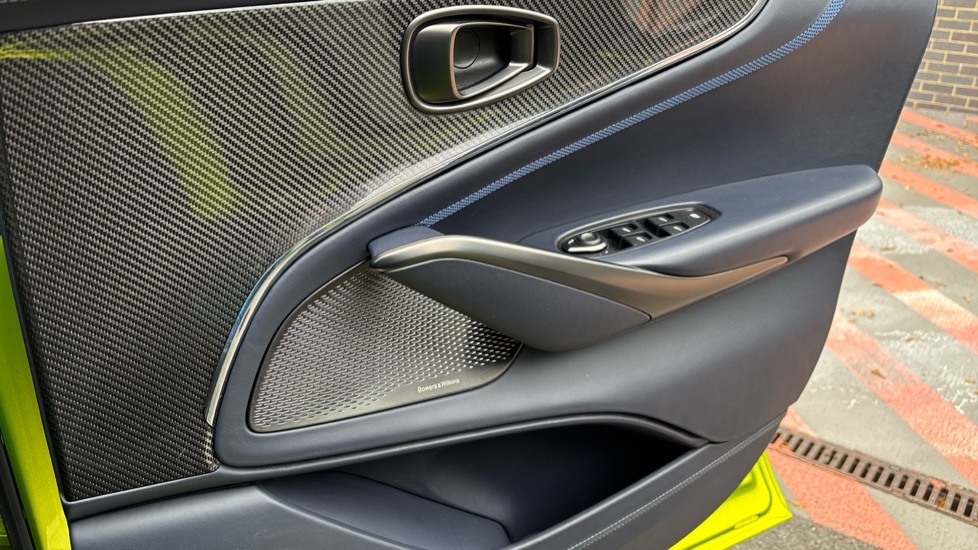 Used Aston Martin DBX 2024 for sale - 76067118: Photo 34