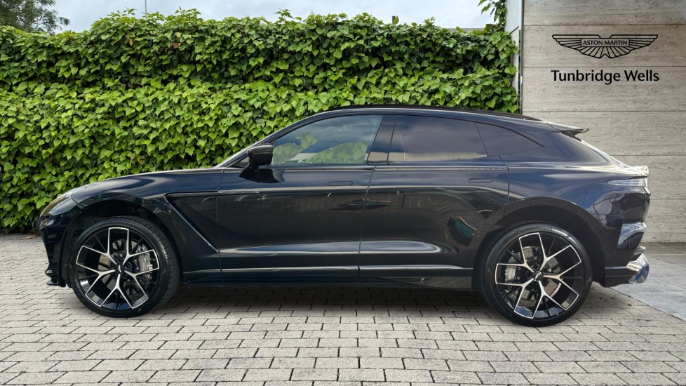 Used Aston Martin DBX 2024 for sale - 76067069: Photo 17