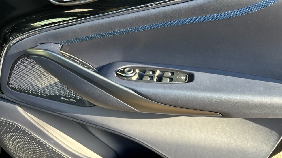 Used Aston Martin DBX 2024 for sale - 76067069: Photo 34